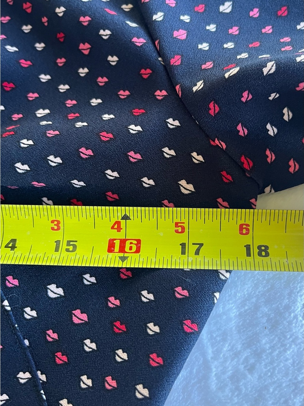 Kate Spade New York Navy Lip Print Dress – Women’s Size 4 - Picture 4 of 8